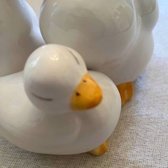 Ceramic Ducks - Picture 3 of 4
